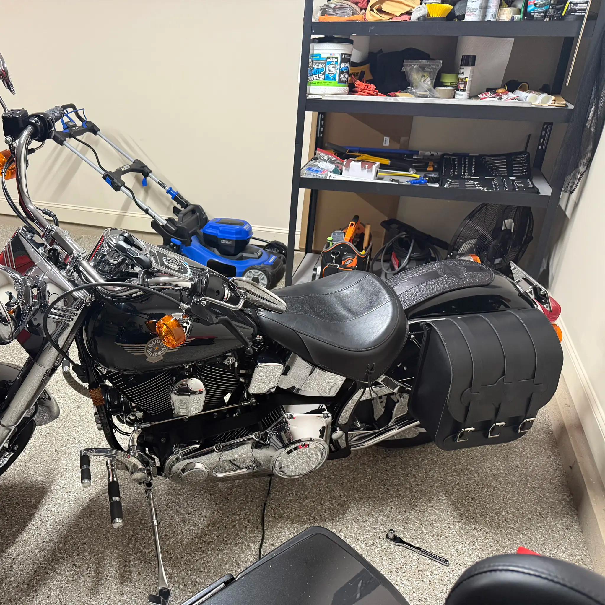 Universal Heavy Duty Leather Saddlebag - US02S (Solo Bag)