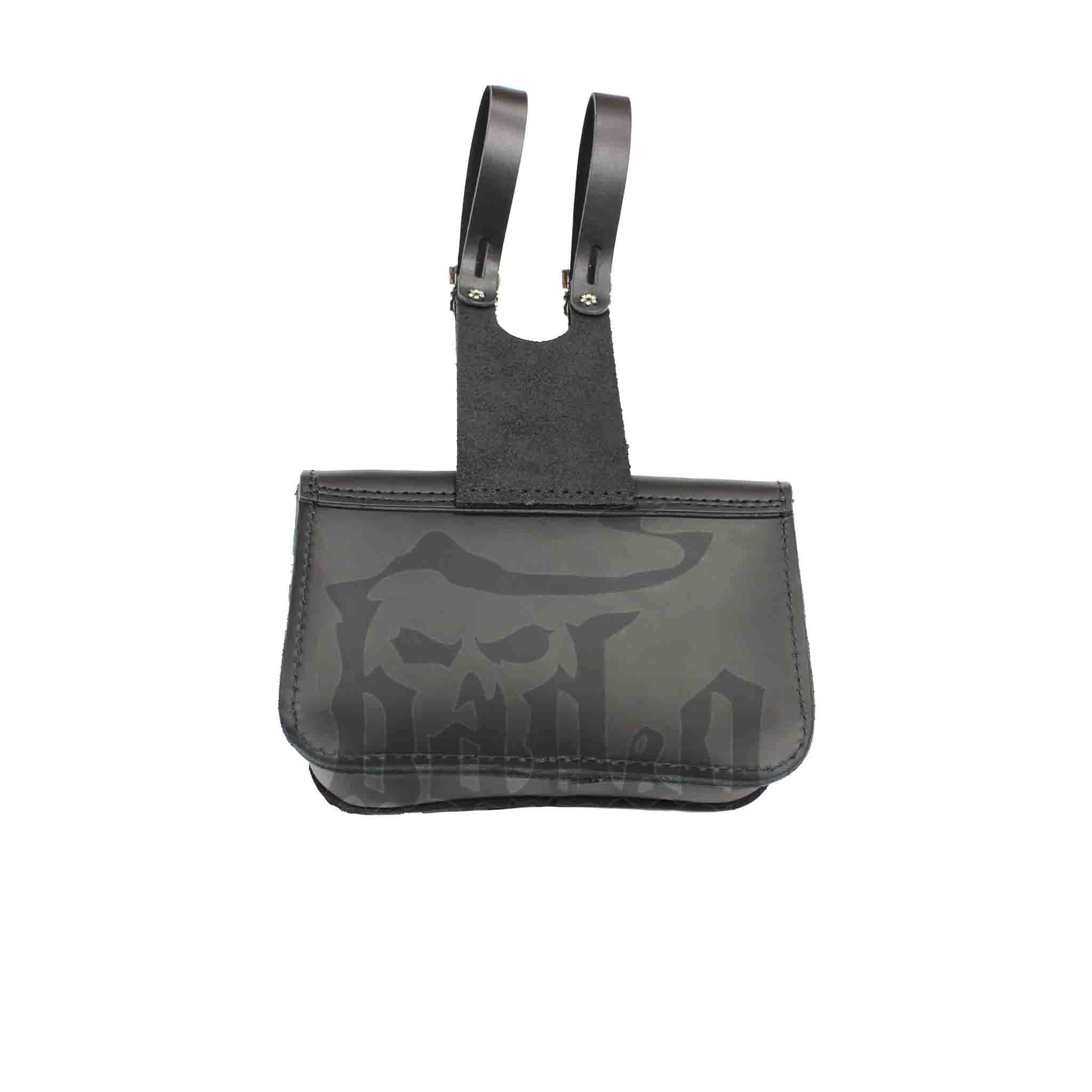 Upgrade your Harley-Davidson® Dyna with the DBB071 Dyna Strap On Battery Bag. Hand crafted in USA with premium leather and top quality hardware. Durable and stylish, it's the perfect fit for your motorcycle.
