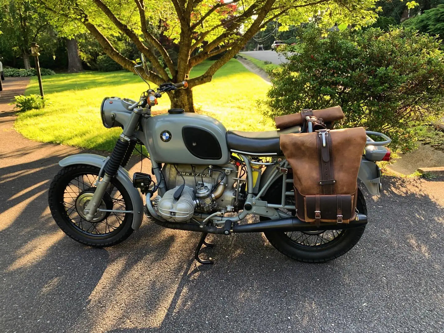 Modern Utility, Vintage Soul: Why the URB01 is the Perfect Match for Your BMW R75/5