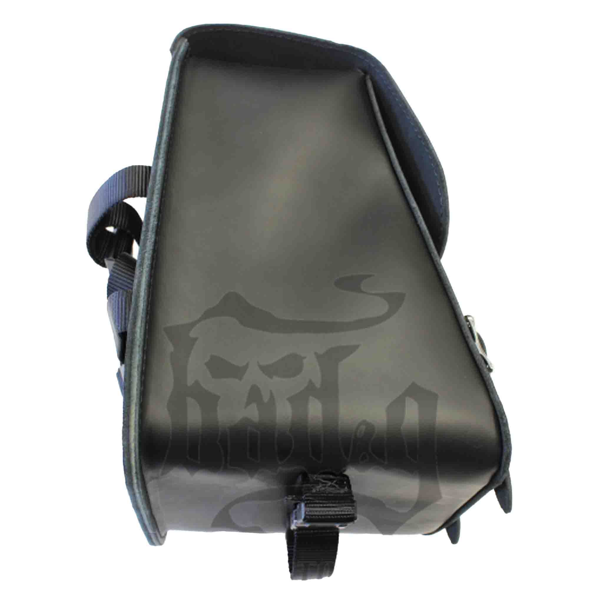 Upgrade your ride with the ULB01 universal messenger luggage rack bag. Hand crafted in USA with premium leather and top quality hardware. Durable and stylish, it's the perfect fit for your motorcycle.